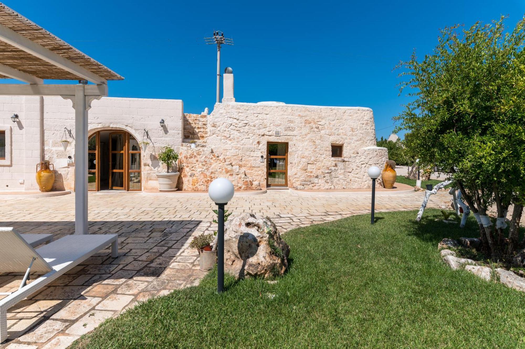 Hasamami Eco Trullo, Ostuni Luxury Suite Экстерьер фото